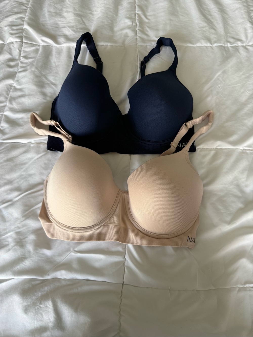 Nautica Seamless T-Shirt Bras - Black & Nude